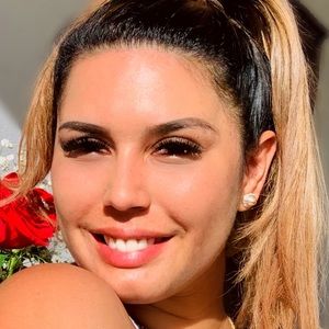 Meet your Posher, Justina